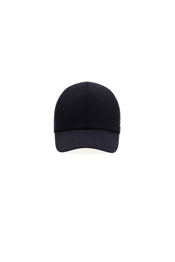 Black signature AC cap